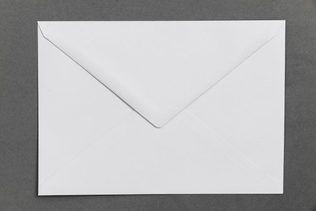 Envelopes DIN B5, White