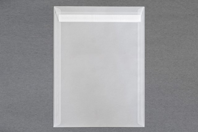 Envelopes DIN C4 adhesive, transparent